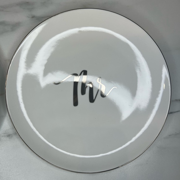 NEW CRATE AND BARREL MRS AND MR DESSERT PLATES - Picture 3 of 7